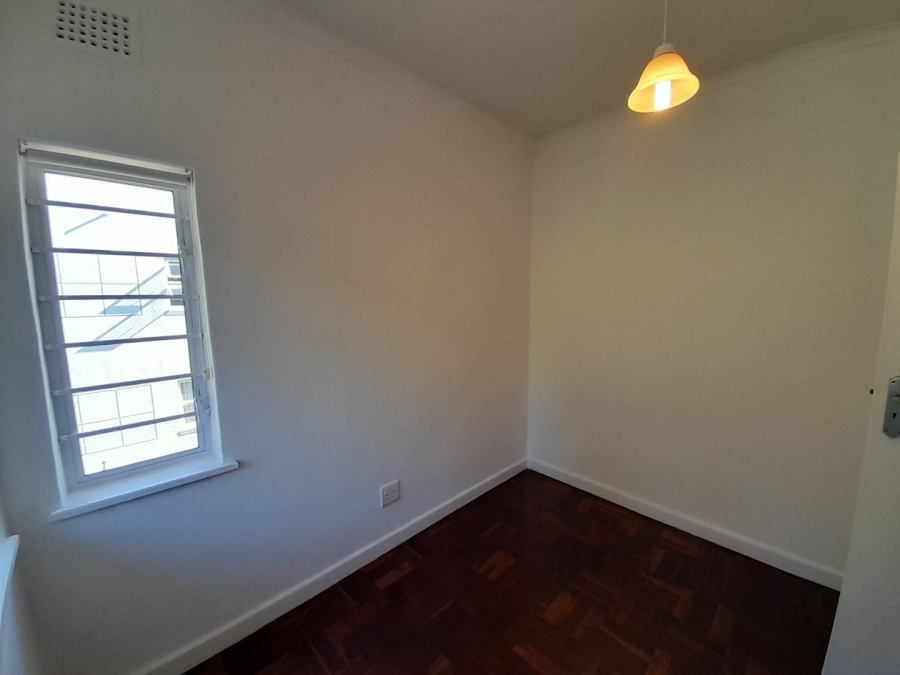 2 Bedroom Property for Sale in Kenilworth Western Cape